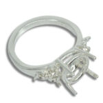 Round Triple Side Accent Pre-notched Ring Mounting