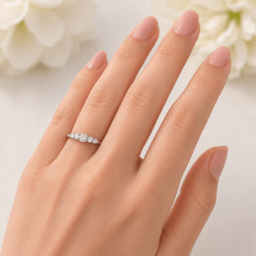 Graduated Five Stone Round Pre-notched Ring Mounting