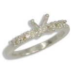 Round Vee Head Accented Pre-notched Ring Mounting