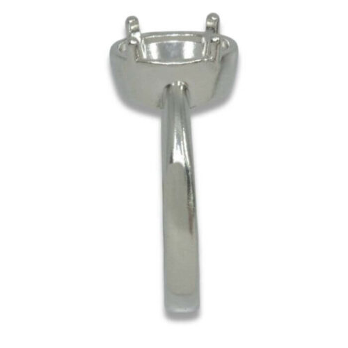 Oval Bezel Design with Prongs Pre-notched Ring Mounting