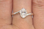 Lab Diamond 1.34ct Oval E VS1 Solitaire Twist IGI Cert