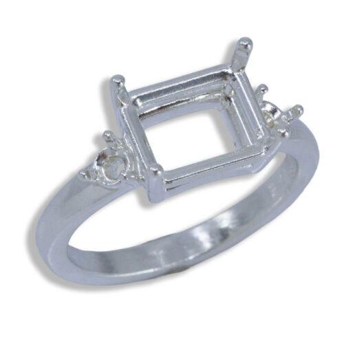 Emerald Side Accent East West Pre-notched Ring Mounting