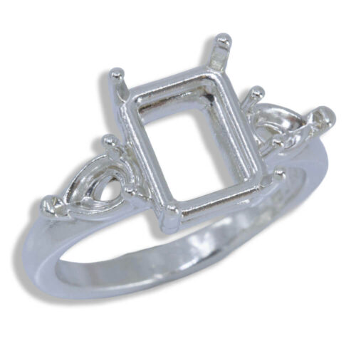 Emerald Pear Accent Pre-notched Ring Mounting