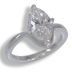 Lab Diamond 2.02ct E VVS2 Marquise Solitaire Curved Band Ring