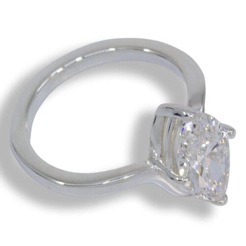 Lab Diamond 2.02ct E VVS2 Marquise Solitaire Curved Band Ring