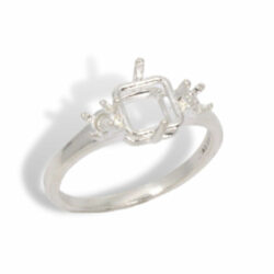Accented Square Pre-notched Ring Mounting